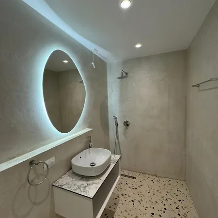Kraja Otel