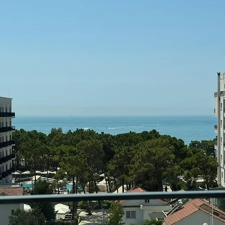 Kraja Golem (Tirana)