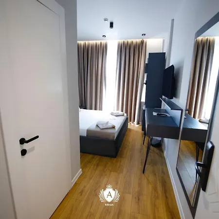 Kraja 格勒姆