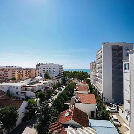 Kraja Hotel